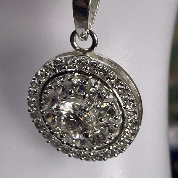 SALE‼️CERTIFIED 2.2ct Diamond Pendant. 925 Silver. Earth Mined. - Picture 11 of 14